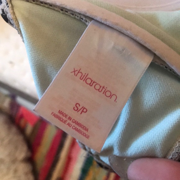 Cheetah print swim top - Picture 2 of 3